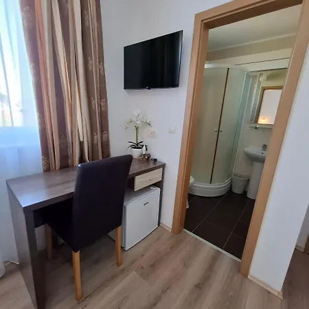 Gaga Guest house