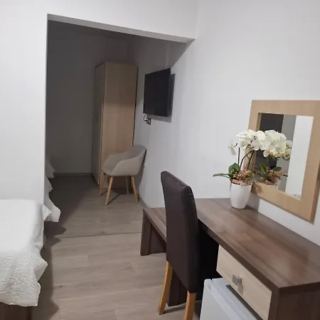 Guest house Gaga 3*